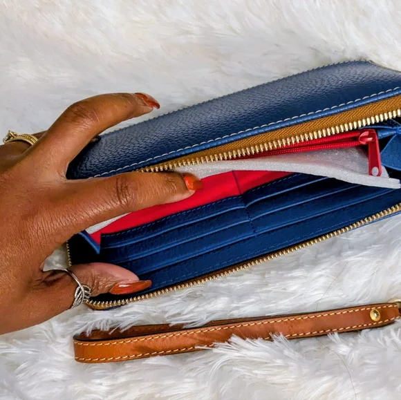 NWTs Dooney And Bourke Pebble Grain Small Ashton Tote On The Color Persian π΅π - Picture 11 of 11